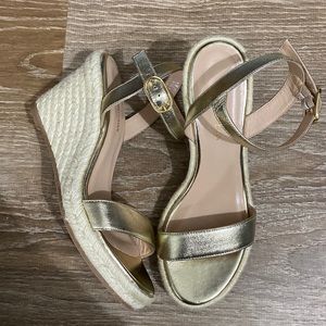New w/o Tags Stuart Weitzman Gold Wedge Espadrille Sandals